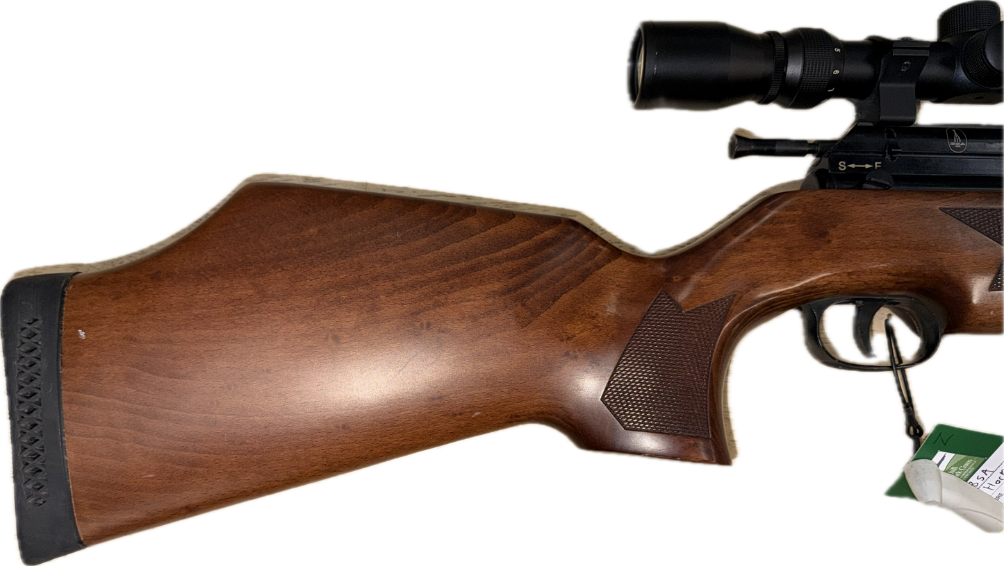BSA HORNET .22 W/3-9X40 SCOPE