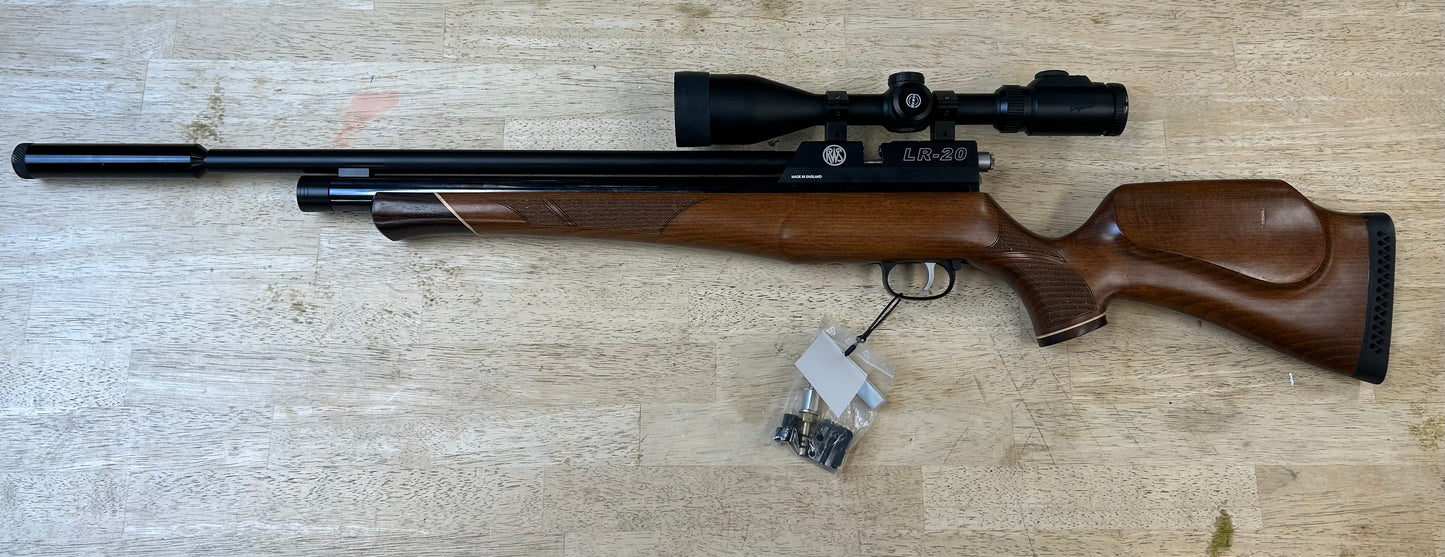 RWS LR-20 .22 VERY GOOD CONDITION W/HAWKE SCOPE