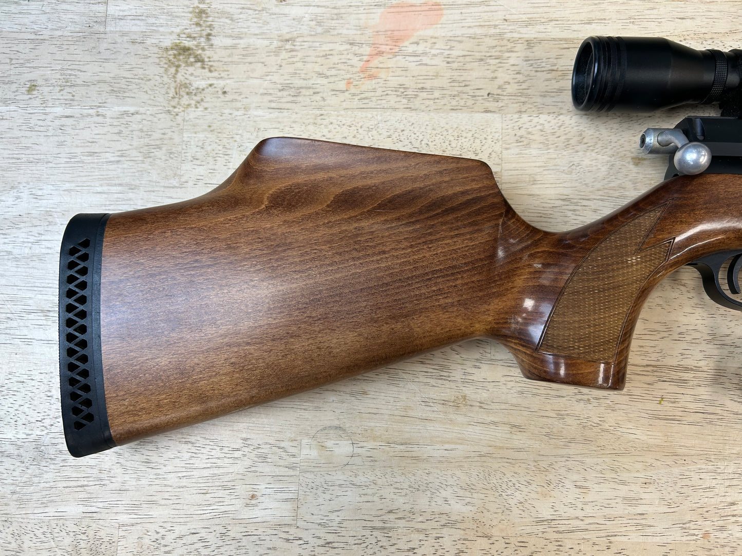 AIR ARMS S400 .177 VERY GOOD CONDITION W/SCOPE